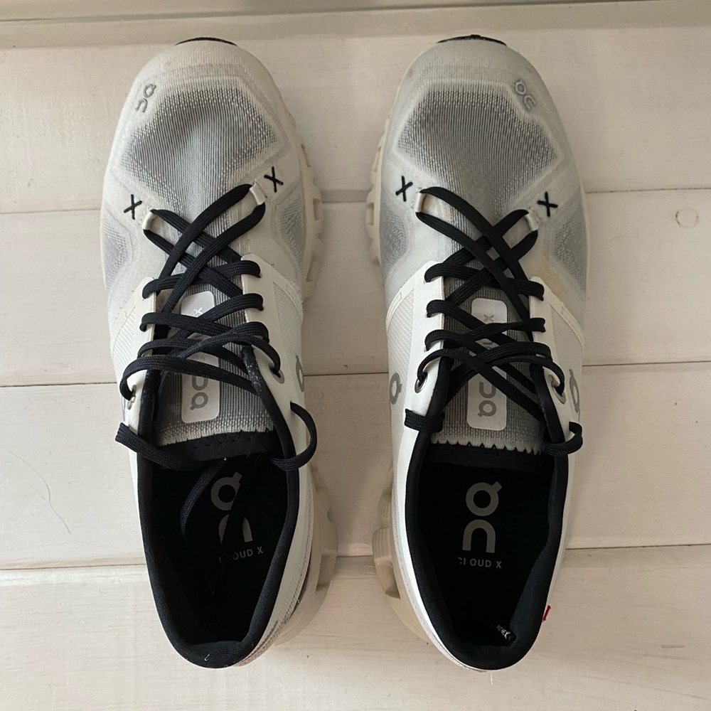 On Cloud Running Shoes Cloud X 3